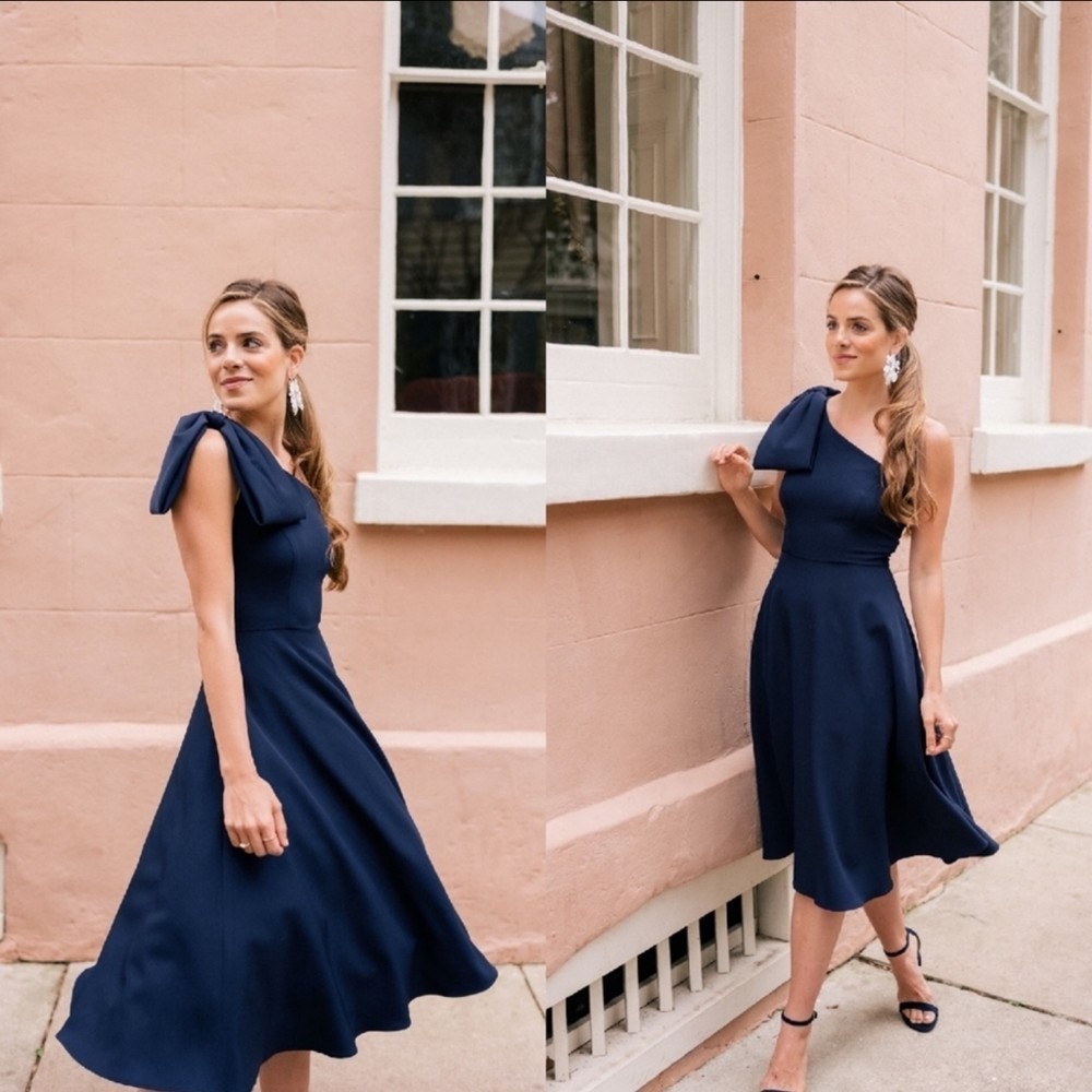 Gal Meets Glam‎ Yvonne One Shoulder Bow Dress in Navy Blue Size 0